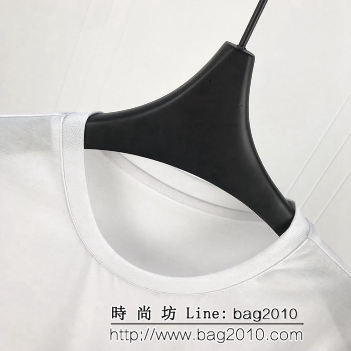 PRADA普拉達 19ss早春度假系列 椰樹圖案 白色短袖 休閒必備款 男女同款 ydi2519